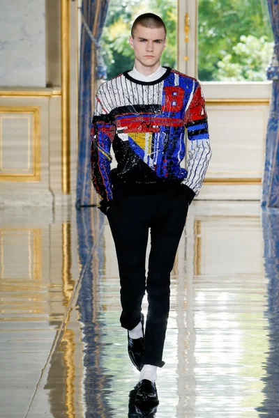 Look 56